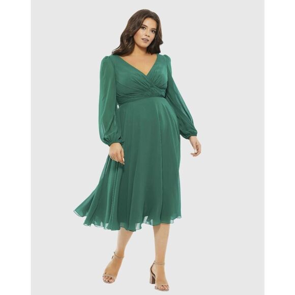 Mac Duggal NWT Chiffon Bishop Sleeve Surplice Dress in Emerald Size 14W - Picture 1 of 8